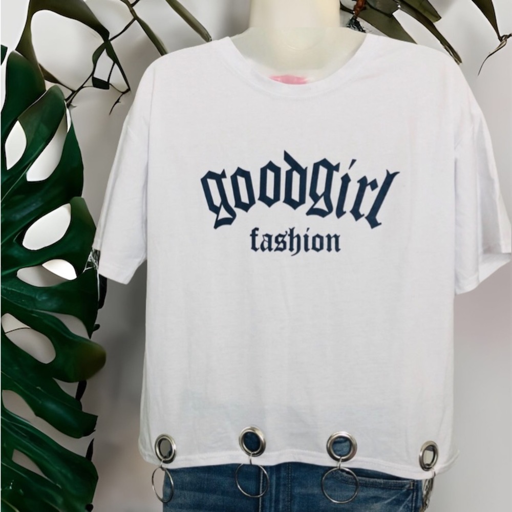 ”Good Girl Fashion” Ring Detail T-Shirt
